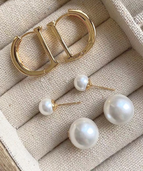 Futier land（フューティアランド）の「ドッキングインナーパールピアス（ピアス（両耳用）・レディース・ゴールド・FREE）」の16枚目の写真