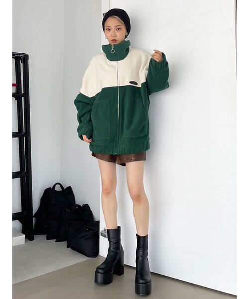 EMODA(エモダ)の「ダブルフェイスニットキャップ(ニットキャップ/ビーニー・レディース・グレー/ブラック・FREE)」の16枚目の写真