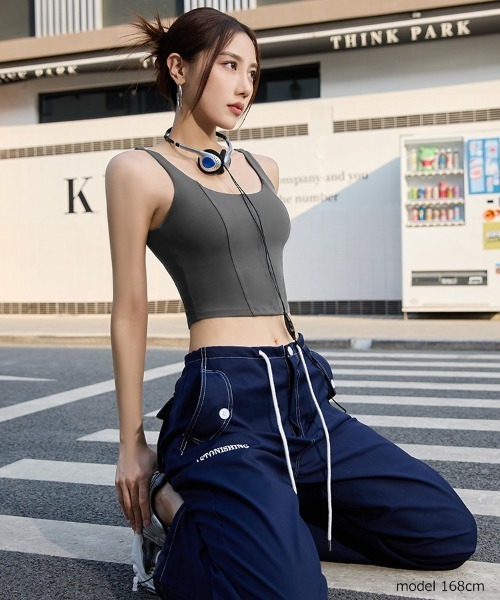 SAISON DE PAPILLON（セゾンドパピヨン）の「カップ付きタンクトップ（スポーツブラ・レディース・ブラック/グレー/ブラウン/ブルー・L/M/XL）」の13枚目の写真