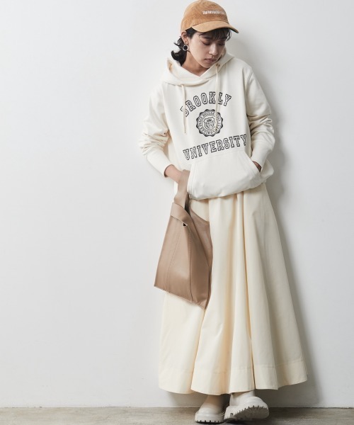 CHIC STYLE(シックスタイル)の「<大きいサイズ>フレアギャザーマキシスカート シックスタイル(スカート・レディース・ベージュ/アイボリー/ブラック・L/LL/3L/4L/5L)」の4枚目の写真