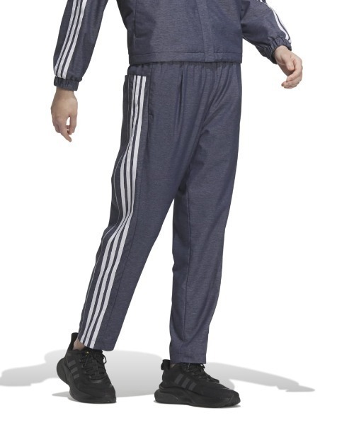 adidas(アディダス)の「アディダス adidas デニムライフ ウーブン レギュラーフィット 9/10丈 ウインドパンツ(デニムパンツ・レディース・ブラック/ネイビー・S/M/L/XL)」の15枚目の写真