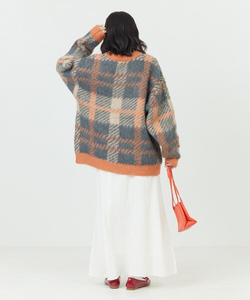 FREAK'S STORE（フリークスストア）の「限定展開　ビッグシルエット チェックニット プルオーバー（ニット/セーター・レディース・グリーン/オレンジ/ブラック/パープル/ネイビー・ﾌﾘ-）」の9枚目の写真