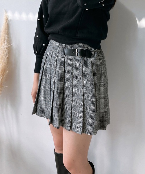 AS KNOW AS plus（アズノゥアズプラス）の「☆脇ベルトプリーツミニスカート（スカート・レディース・ブラック/ブルー系その他/グレー/グレー系・FREE）」の4枚目の写真