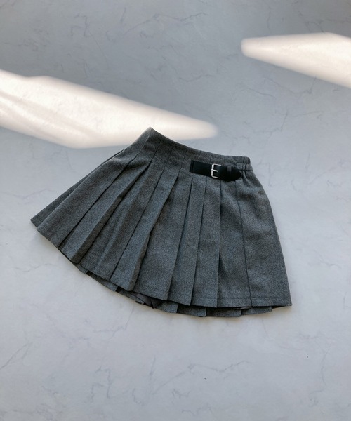 AS KNOW AS plus（アズノゥアズプラス）の「☆脇ベルトプリーツミニスカート（スカート・レディース・ブラック/ブルー系その他/グレー/グレー系・FREE）」の18枚目の写真