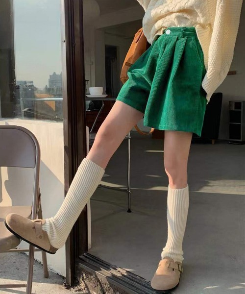 Miniministore(ミニミニストア)の「コーデュロイ ショートパンツ レディース(その他パンツ・レディース・アイボリー/ブラック/ブラウン/グリーン・L/M/XL/S)」の22枚目の写真