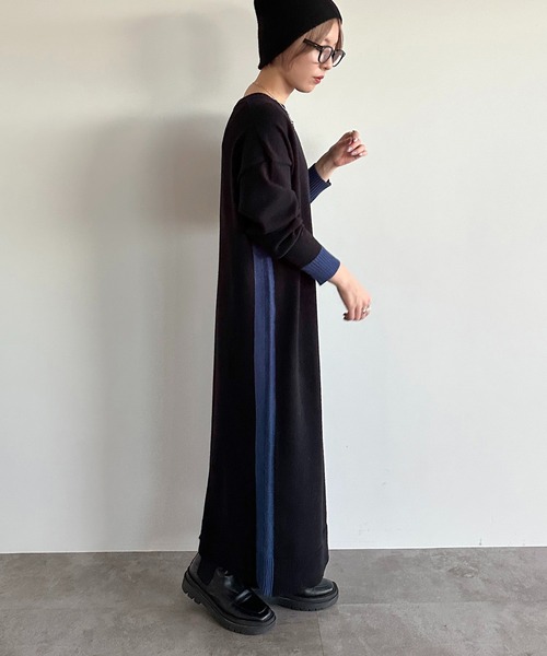 apres jour mignon(アプレジュールミニョン)の「配色ニットワンピース【ZOZOTOWN限定アイテム】(ワンピース・レディース・ブラック系その他/チャコールグレー/ブラック・フリー/X-LARGE)」の17枚目の写真