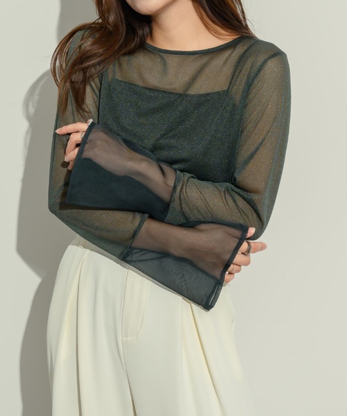 NEUNA(ヌナ)の「【ドッキングデザインでこなれ感】フレアスリーブ切り替えドッキングシアートップス(Tシャツ/カットソー・レディース・ブラック/アイボリー/グレー/グリーン/ホワイト・FREE)」の16枚目の写真