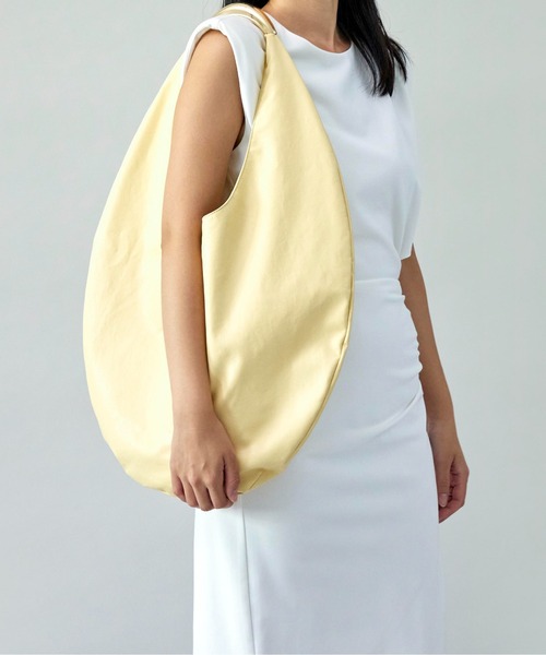 LE VERNIS（ル・ベルニ）の「LE VERNIS(ル・ベルニ)Sculpture bag M（トートバッグ・レディース・ゼブラ/ミント/クリーム/ホワイト/ブラック・FREE）」の17枚目の写真