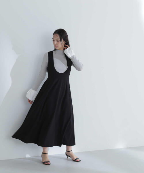 NATURAL BEAUTY BASIC（ナチュラルビューティーベーシック）の「◇Ｕネックフレアジャンスカ（ジャンパースカート・レディース・ブラック/オフホワイト/グレー・SMALL/MEDIUM）」の14枚目の写真