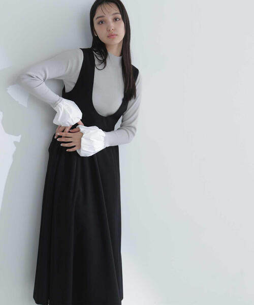 NATURAL BEAUTY BASIC（ナチュラルビューティーベーシック）の「◇Ｕネックフレアジャンスカ（ジャンパースカート・レディース・ブラック/オフホワイト/グレー・SMALL/MEDIUM）」の15枚目の写真