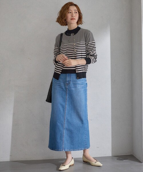 23区 L（ニジュウサンクオオキイサイズ）の「【Oggi4月号掲載/洗える】23区DENIM ストレッチ デニムスカート（デニムスカート・レディース・カーキ系/アイボリー系・50/48/46/44）」の7枚目の写真