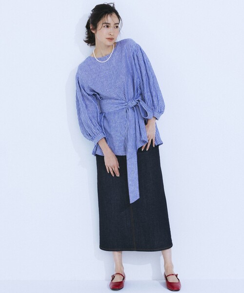 23区 L（ニジュウサンクオオキイサイズ）の「【Oggi4月号掲載/洗える】23区DENIM ストレッチ デニムスカート（デニムスカート・レディース・カーキ系/アイボリー系・50/48/46/44）」の11枚目の写真