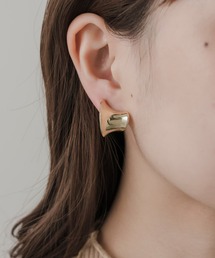 SMELLY | ワープトメタルイヤリング(イヤリング)