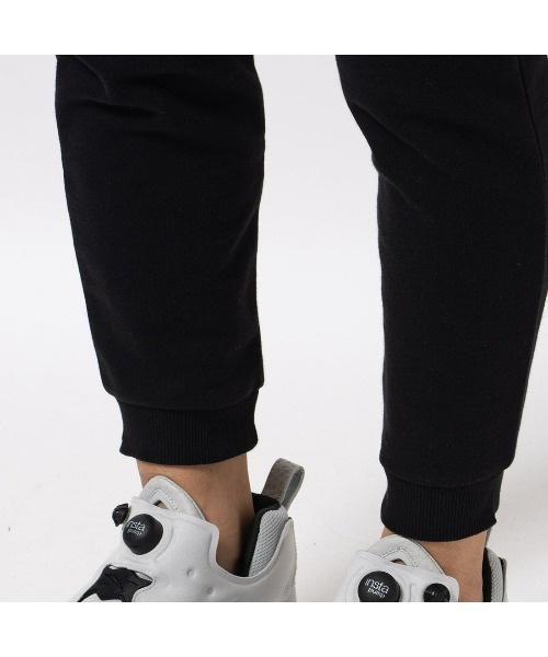 Reebok（リーボック）の「スモールロゴ ジョガーパンツ / IDENTITY SMALL LOGO FT JOGGER（スウェットパンツ・メンズ・ブラック/グレー/ダークグリーン・LARGE/MEDIUM/SMALL/XX-LARGE/X-LARGE）」の13枚目の写真