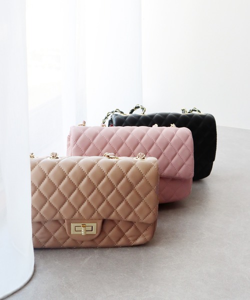BLUEEAST（ブルーイースト）の「2WAYキルティングチェーンショルダーバッグ（ショルダーバッグ・レディース・ベージュ/ブラック・FREE）」の7枚目の写真