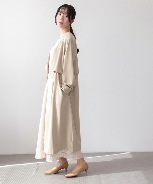 Three Four Time（ｽﾘｰﾌｫｰﾀｲﾑ）の「【撥水・花粉ガード】ドロストケープライク ロングコート（トレンチコート・レディース・ベージュ・FREE）」の22枚目の写真