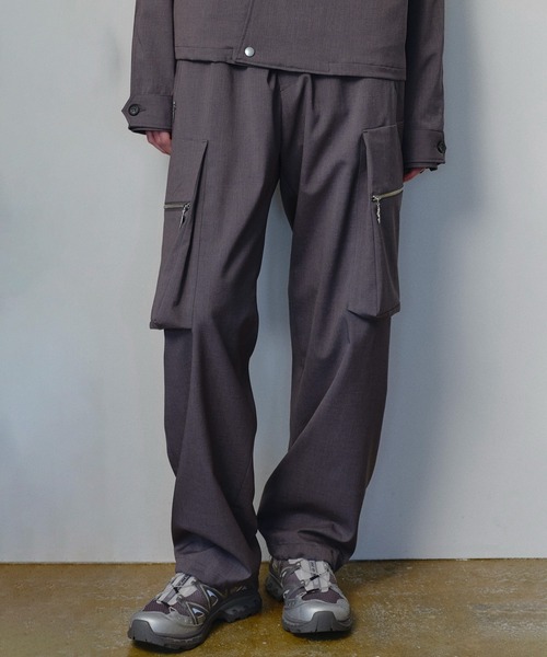 Jieda(ジエダ)の「EASY CARGO PANTS(カーゴパンツ・メンズ・グレー/ブラック/ブラウン・1/2)」の2枚目の写真