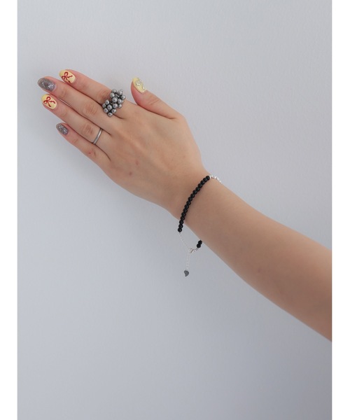 JUMELLE（ジュメロ）の「black beads bracelet（ブレスレット・レディース・ブラック・FREE）」の3枚目の写真