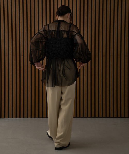 I_am（アイアム）の「puff sleeve tulle blouse / パフスリーブチュールブラウス（シャツ/ブラウス・レディース・アイボリー/ブラック・FREE）」の18枚目の写真