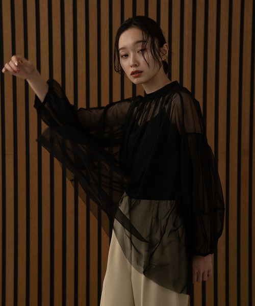 I_am（アイアム）の「puff sleeve tulle blouse / パフスリーブチュールブラウス（シャツ/ブラウス・レディース・アイボリー/ブラック・FREE）」の7枚目の写真