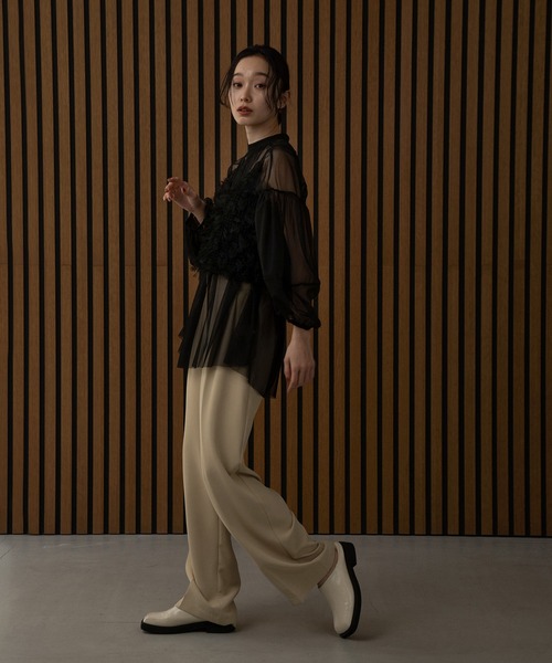 I_am（アイアム）の「puff sleeve tulle blouse / パフスリーブチュールブラウス（シャツ/ブラウス・レディース・アイボリー/ブラック・FREE）」の16枚目の写真