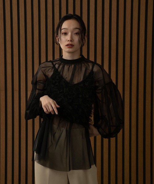 I_am（アイアム）の「puff sleeve tulle blouse / パフスリーブチュールブラウス（シャツ/ブラウス・レディース・アイボリー/ブラック・FREE）」の6枚目の写真