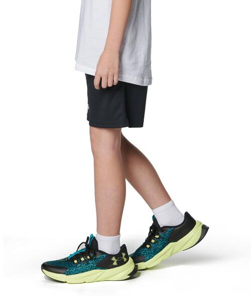 UNDER ARMOUR(アンダーアーマー)の「UAスクラムジェット5(ランニング/KIDS)(スニーカー・キッズ・ブラック系その他2・23.0cm/24.5cm/25.0cm/22.5cm/24.0cm/23.5cm)」の6枚目の写真