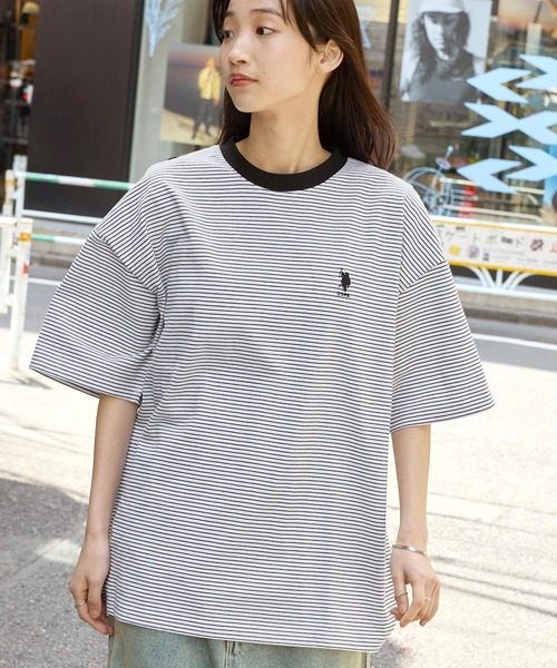 U.S. POLO ASSN.(ユーエスポロアッスン)の「U.S. POLO ASSN. 別注 ワンポイント刺繍 オーバーサイズ ボーダー半袖Tシャツ(Tシャツ/カットソー・レディース・オフホワイト/ブラック/ネイビー/ブラウン・L/M)」の12枚目の写真