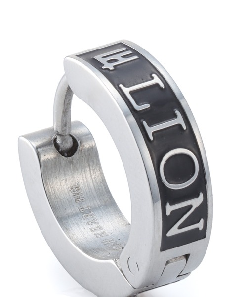 LION HEART(ライオンハート)の「【限定展開】“LH-1”ロゴフープピアス/サージカルステンレス(金属アレルギー対応)【LION HEART / ライオンハート】(ピアス(片耳用)・メンズ・シルバー×ブラック/シルバー・ONE SIZE)」の18枚目の写真