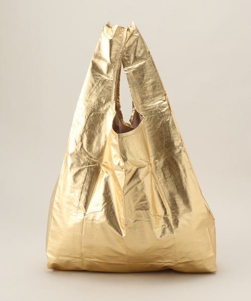 U by SPICK&SPAN（ユーバイスピックアンドスパン）の「【BAGGU/バグゥ】 Standard Baggu Metallic（ハンドバッグ・レディース・ゴールド・FREE）」の4枚目の写真