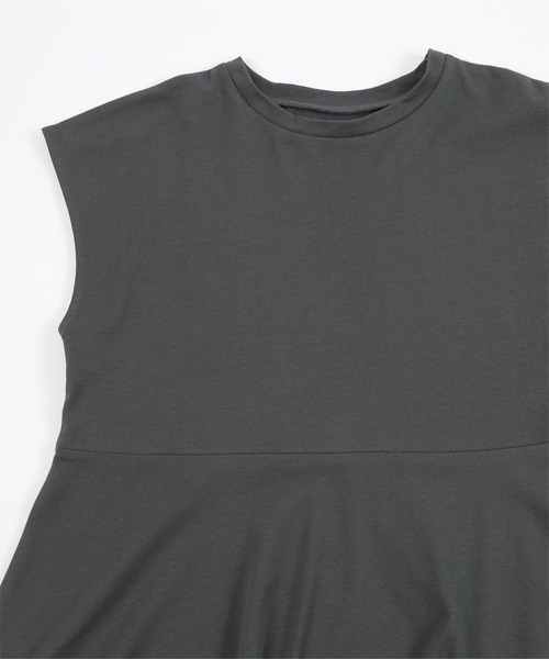 UR'S(ユアーズ)の「汗染み防止ペプラムフレンチスリーブTシャツ(Tシャツ/カットソー・レディース・ブラック/ホワイト/ブルーグレー/チャコール・S/M/L)」の19枚目の写真