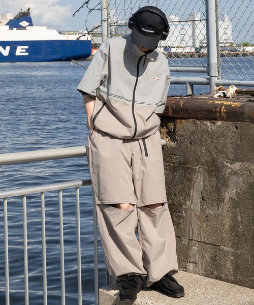 Perushu（ペルーシュ）の「スタンドネックリフレクター付きテックブルゾンシャツ（その他トップス・メンズ・ダークオリーブ/ブラック/グレイッシュベージュ・MEDIUM/LARGE）」の19枚目の写真