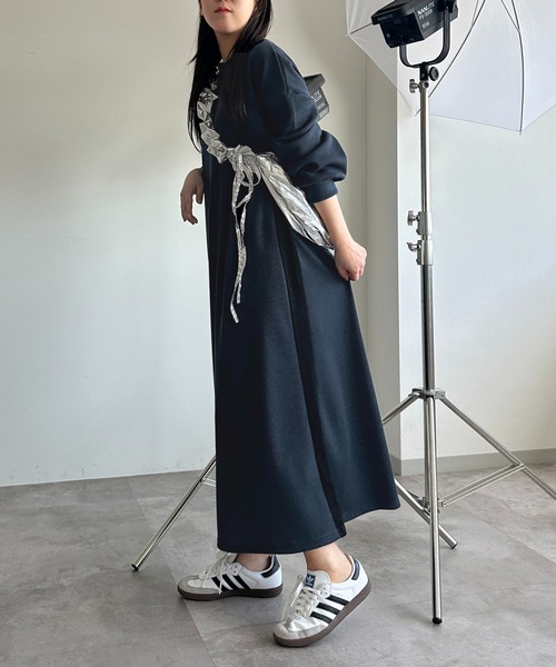 apres jour mignon(アプレジュールミニョン)の「ワッフルラインワンピース【ZOZOTOWN限定アイテム】(ワンピース・レディース・ブラック系その他/ブルー/ブラック・SMALL/X-LARGE/MEDIUM)」の3枚目の写真