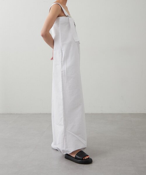 earthy（アーシー）の「【撥水】ボリュームサロペット（サロペット/オーバーオール・レディース・ブラック/ホワイト・SMALL/MEDIUM）」の15枚目の写真