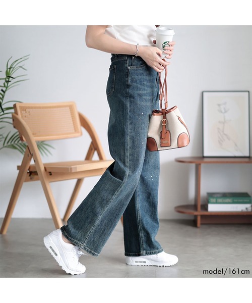 GOLDJAPAN(ゴールドジャパン)の「スタッズ付きストレートデニムパンツ【大きいサイズ対応】(デニムパンツ・レディース・ブルー・LL/3L/4L/5L)」の9枚目の写真