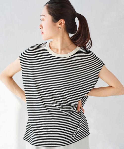 le.coeur blanc(ルクールブラン)の「麻混ボーダーTシャツ(Tシャツ/カットソー・レディース・ブルー系その他2/ホワイト系その他/ベージュ系その他2・38)」の2枚目の写真