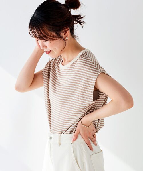 le.coeur blanc(ルクールブラン)の「麻混ボーダーTシャツ(Tシャツ/カットソー・レディース・ブルー系その他2/ホワイト系その他/ベージュ系その他2・38)」の6枚目の写真