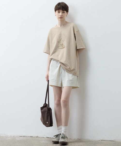 tageechita（タジチタ）の「【tageechita】ハンドドローイングキャンドルTシャツ（Tシャツ/カットソー・レディース・ベージュ/オフホワイト・S/M/L）」の15枚目の写真