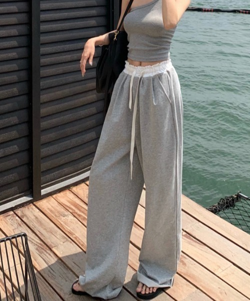 FREE STYLISTS(フリー スタイリスト)の「YUGA_YGMC ダブルウエスト イージーワイドレングスパンツ(スウェットパンツ・レディース・ブラック/グレー・FREE)」の13枚目の写真