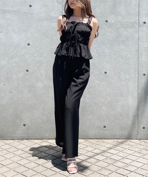 one way(ワンウェイ)の「リボンシャーリングキャミソール(セットアップ)(キャミソール・レディース・ホワイト/ブラウン/ブラック・FREE)」の21枚目の写真