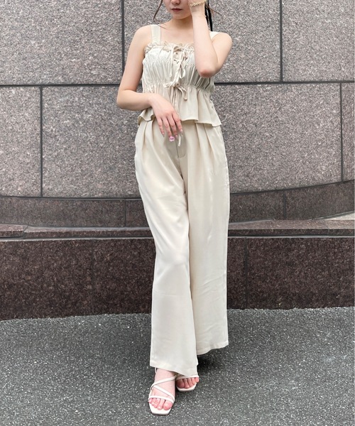 one way(ワンウェイ)の「リボンシャーリングキャミソール(セットアップ)(キャミソール・レディース・ホワイト/ブラウン/ブラック・FREE)」の10枚目の写真