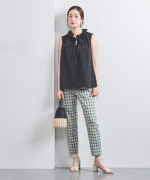 UNITED ARROWS（ユナイテッドアローズ）の「オーガンジーフリル ノースリーブブラウス（シャツ/ブラウス・レディース・ネイビー/オフホワイト/その他1・FREE）」の4枚目の写真