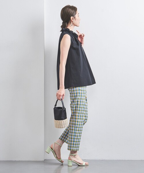 UNITED ARROWS（ユナイテッドアローズ）の「オーガンジーフリル ノースリーブブラウス（シャツ/ブラウス・レディース・ネイビー/オフホワイト/その他1・FREE）」の6枚目の写真