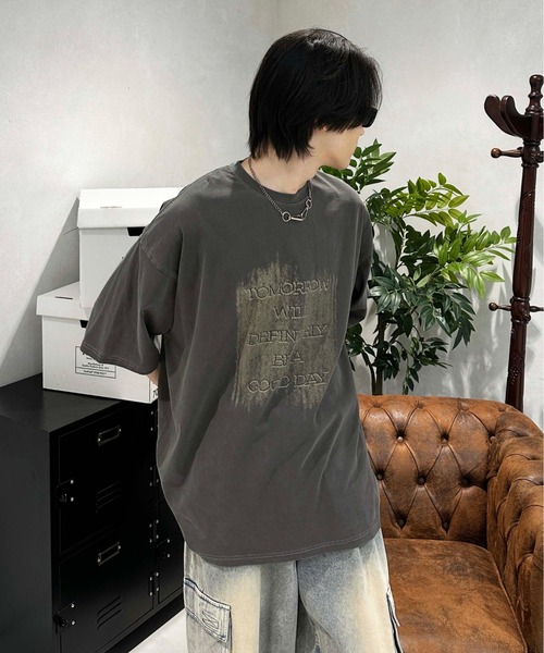 sedacle（セダクル）の「ピグメントロゴT（Tシャツ/カットソー・メンズ・チャコールグレー/ブラウン・SMALL/MEDIUM/LARGE）」の11枚目の写真