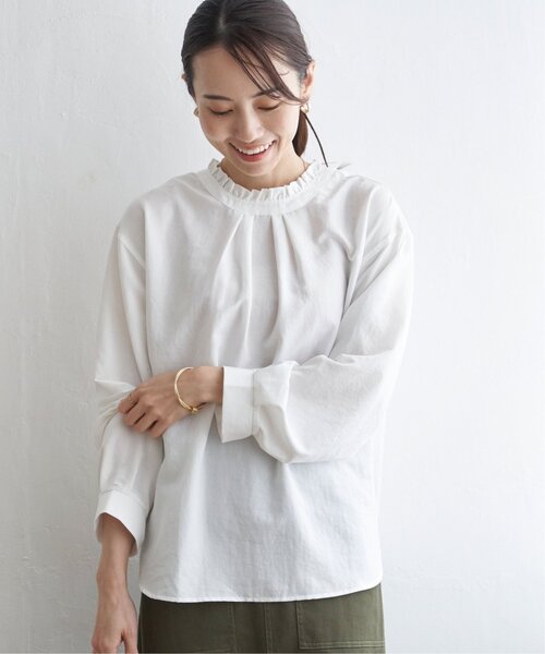 ikka（イッカ）の「【雑誌InRed web10月号掲載】襟フリル2WAYブラウス（シャツ/ブラウス・レディース・ダークグリーン/チャコールグレー/その他1/マジェンタ/オフホワイト・M/L/S）」の19枚目の写真