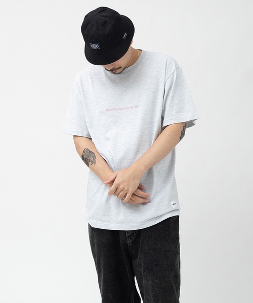 MFC STORE(エムエフシーストア)の「MFC STORE JOINT WORK FOR "MWC" #2(Tシャツ/カットソー・メンズ・ホワイト/アッシュ/ブラック/ホワイト系その他・XXL/XL/L/M/S)」の5枚目の写真