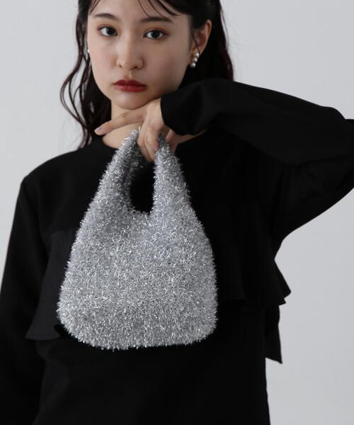 N.（N. Natural Beauty Basic）（エヌエヌナチュラルビューティーベーシック）の「◆ラメニットショルダーバッグ（トートバッグ・レディース・ブラックミックス/シルバー・ﾌﾘ-）」の2枚目の写真