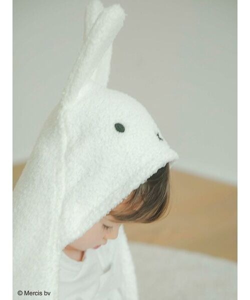 Miffy（ ミッフィー）の「【ラッピング済み】【Dick Bruna】【BABY】ベビモコブランケット＆スタイセット（ベビーギフト・キッズ・ブラウン/オフホワイト・FREE）」の4枚目の写真