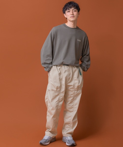 L.L.Bean(エルエルビーン)の「【JAPAN EDITION】ユニオン・カタログ・カバー・ロングスリーブ・ティ(Tシャツ/カットソー・メンズ・ホワイト/ライトグレー/グリーン系・MEDIUM/LARGE)」の9枚目の写真