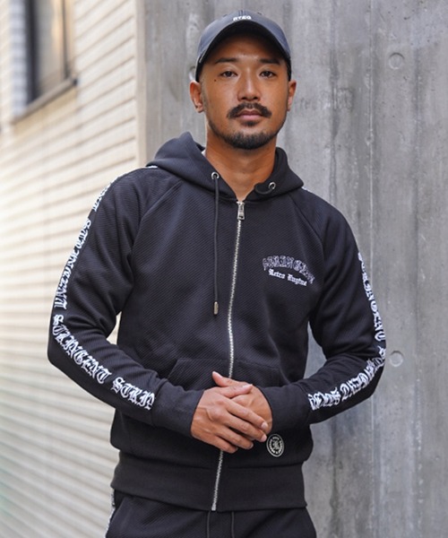 アダムスジャグラーフード付きウィンドブレーカー S アダムスジャグラーフード付きウィンドブレーカー S アダムス